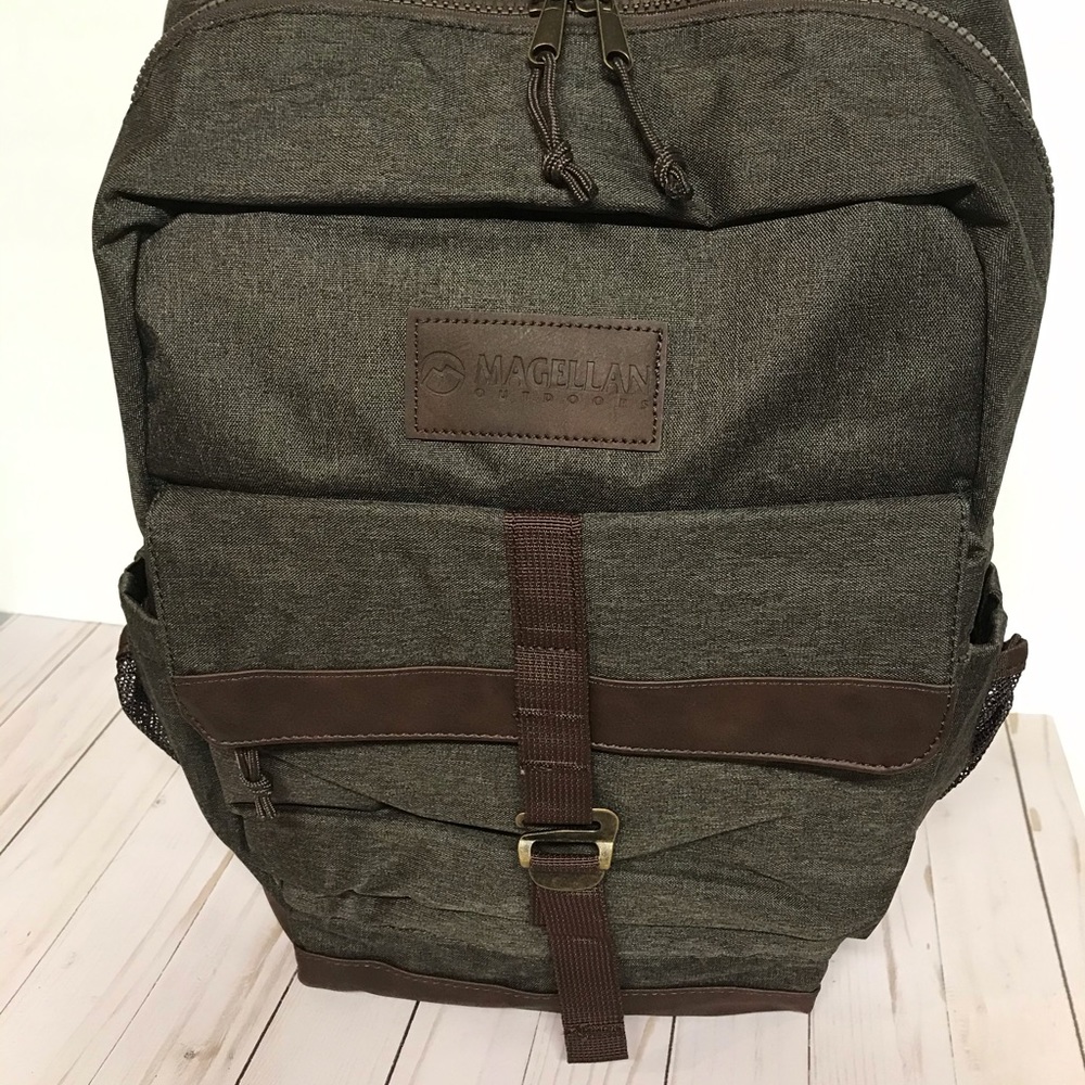Brown Backpack Sporty Backpack By Magellan NWT - Picture 5 of 8